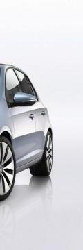 VOLKSWAGEN Generazione
 Golf VI 1.9 TDI (105 Hp) Caratteristiche tecniche
