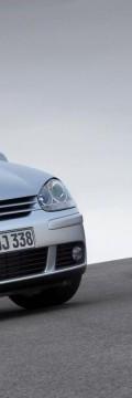 VOLKSWAGEN Поколение
 Golf V Golf 5 door R32 (250 hk) 4WD Технически характеристики
